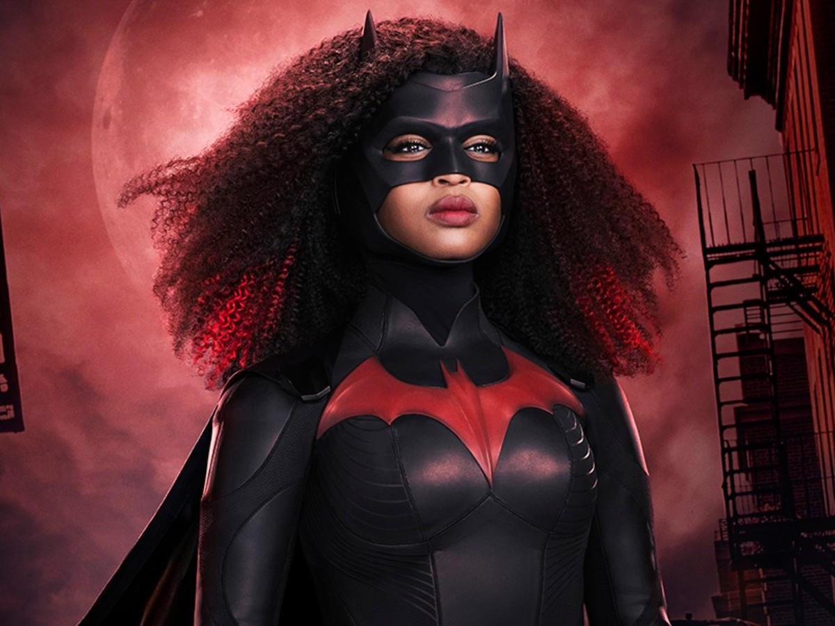 Batwoman' Confirms Who Will Play Poison Ivy in Season 3 - Newsweek