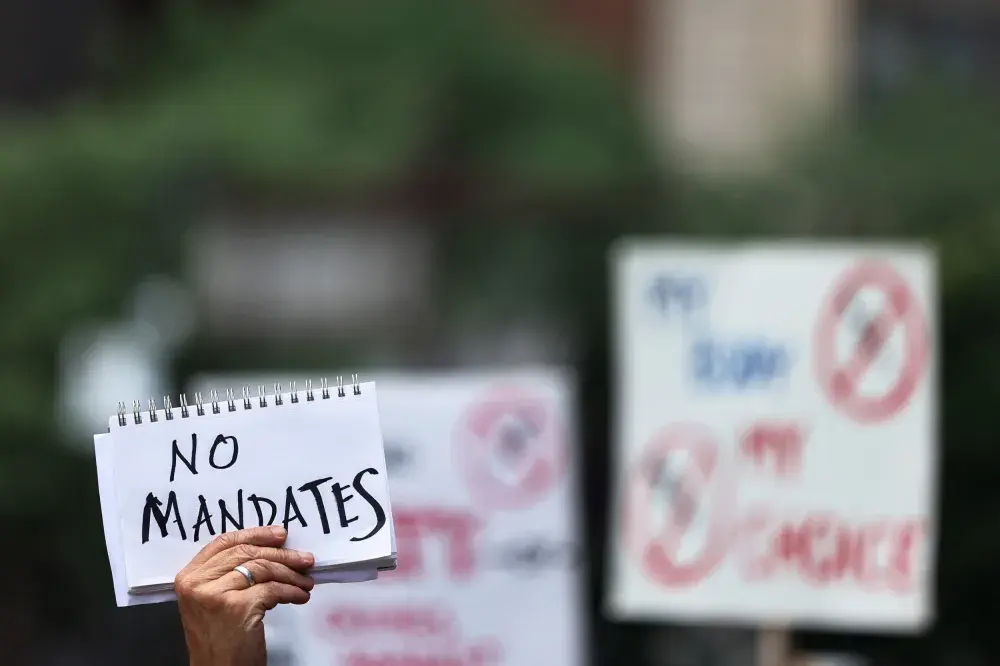 CDC Director Warns of Staffing ‘Challenges’ As NYS Mandates Vaccines for Health Workers