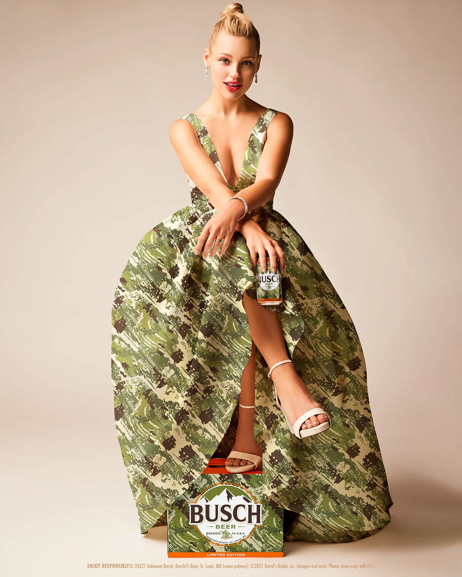 You Can Now Get Married in a Busch Beer-Themed Camo Wedding Dress - Newsweek