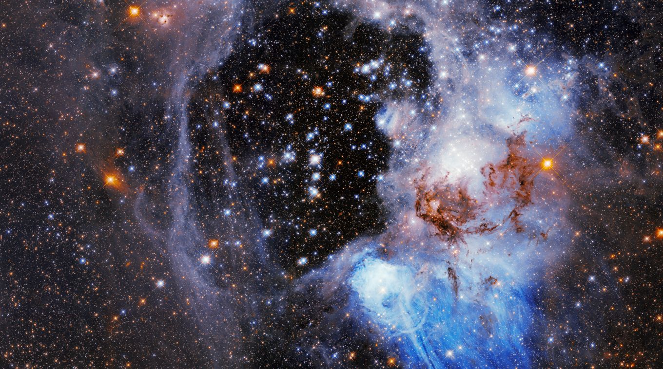 N44 Mysterious 250 Light-Year-Wide ‘Superbubble’ Ripping Apart Nearby ...