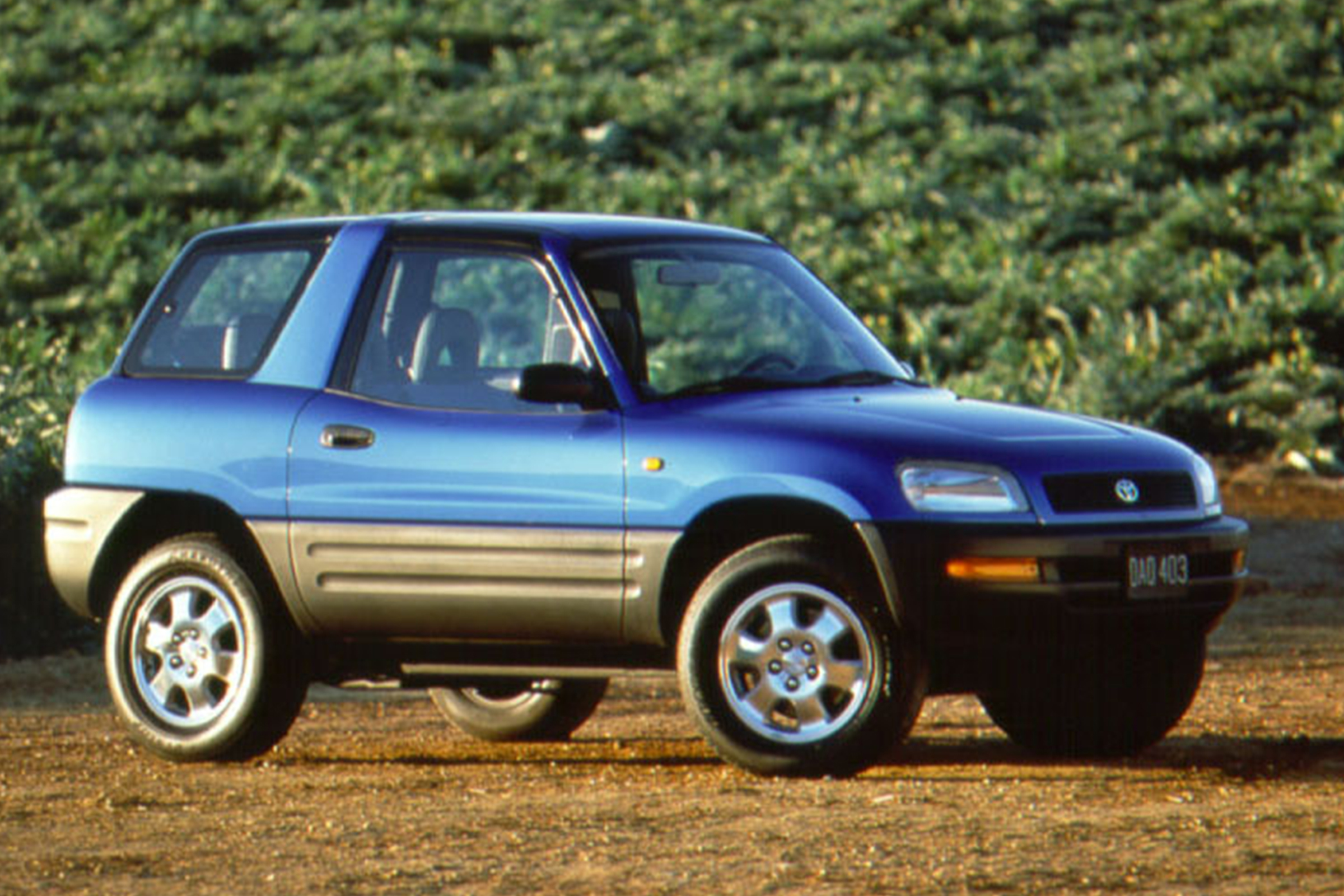 Do You Remember These RAVs? Toyota Celebrates 25th Anniversary of