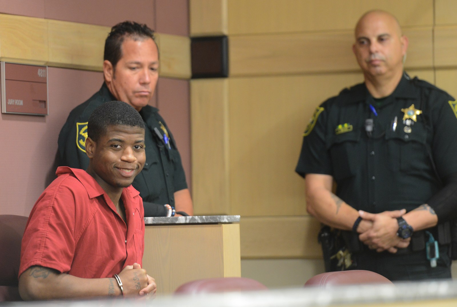 jutyar jelal salah cigarette conviction Juror Recant on Manslaughter Conviction Could Force Florida Judge to  Declare Mistrial