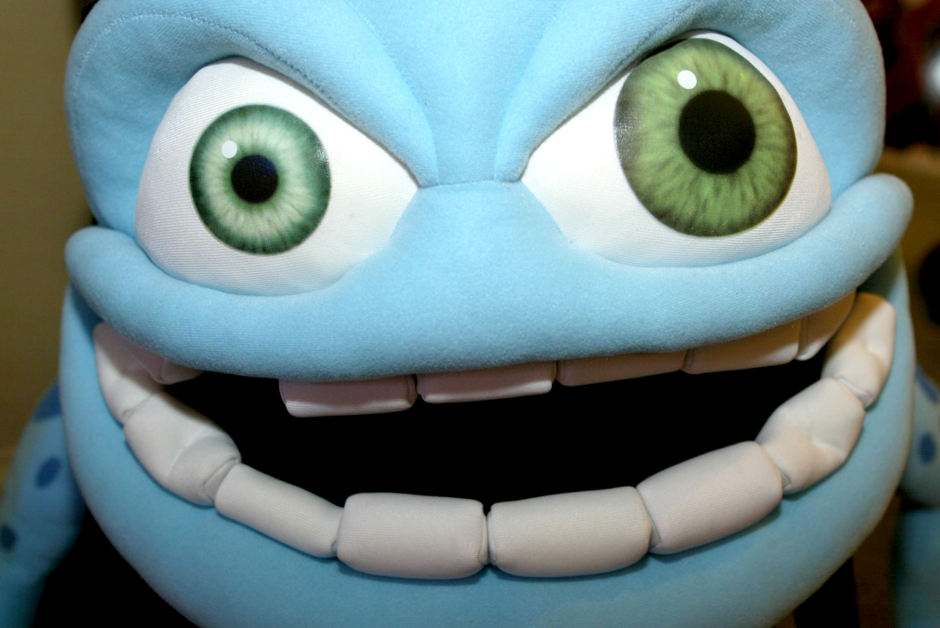 Crazy Frog' Twitter Account Reports Getting Death Threats Over