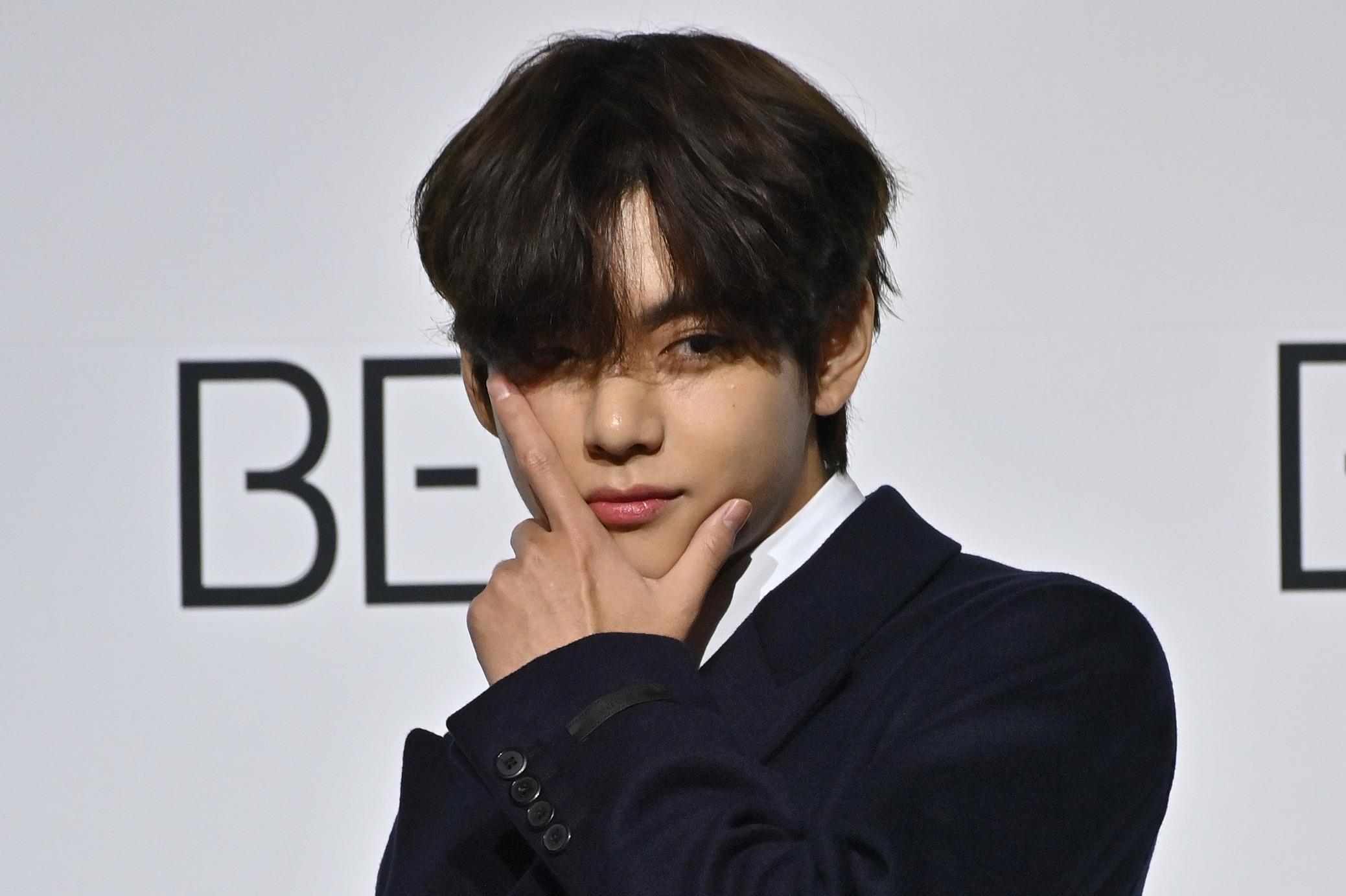 1951305-bts-star-v.jpg?w=