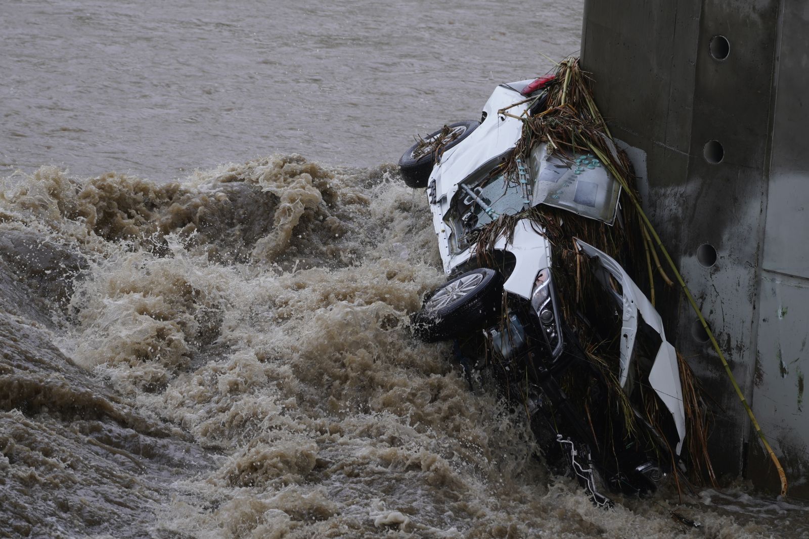 Two Die in Submerged Car Following Heavy Rain in Northern California ...