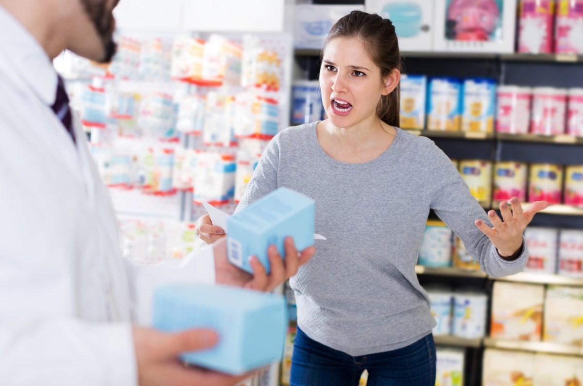 ‘Please Don’t Shush Us’: Pet Store Employee Argues With ‘Rude’ Customer ...