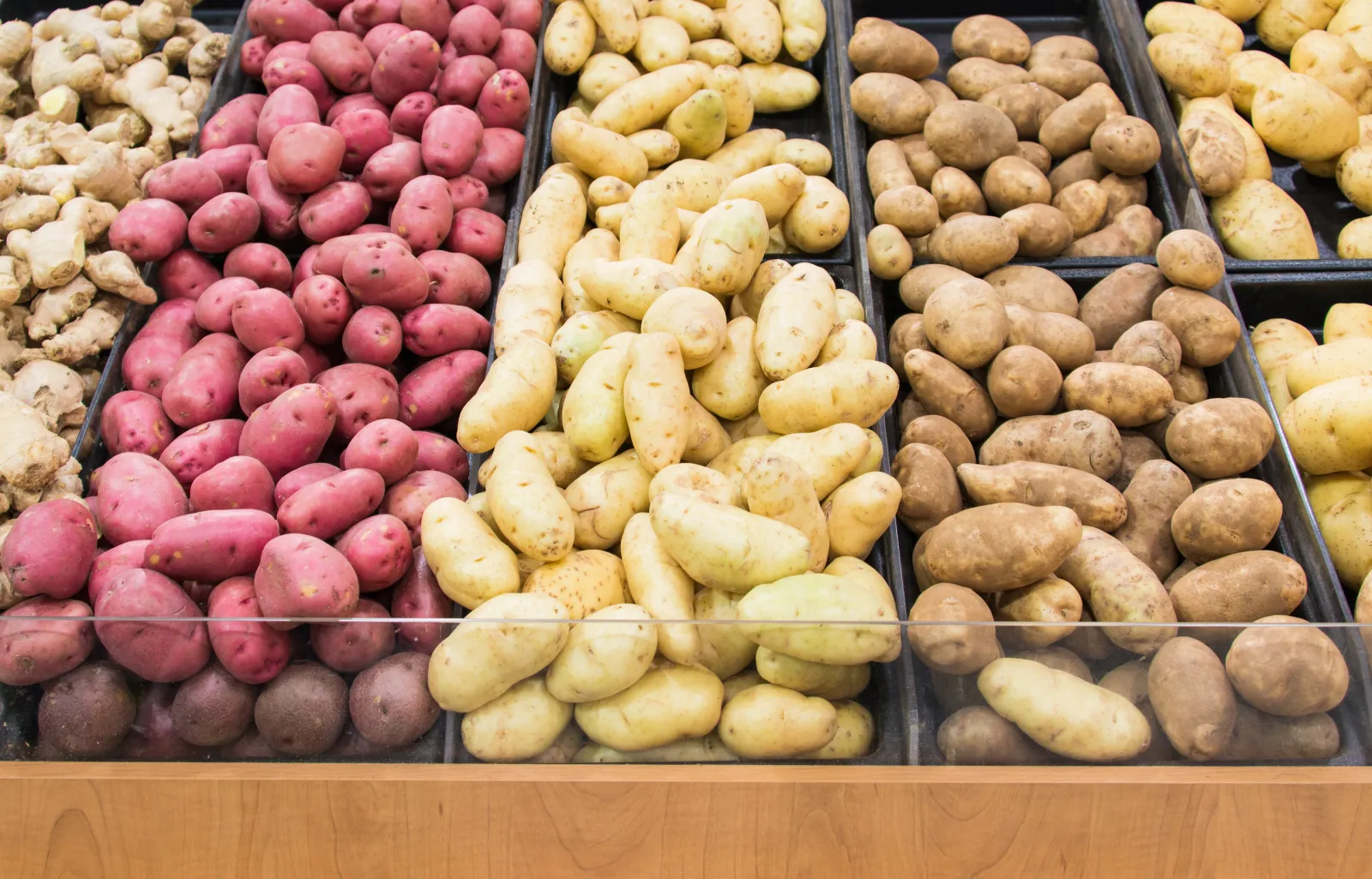 How and When to Plant Potatoes for Super Spuds - Newsweek, image size:1600x1025
