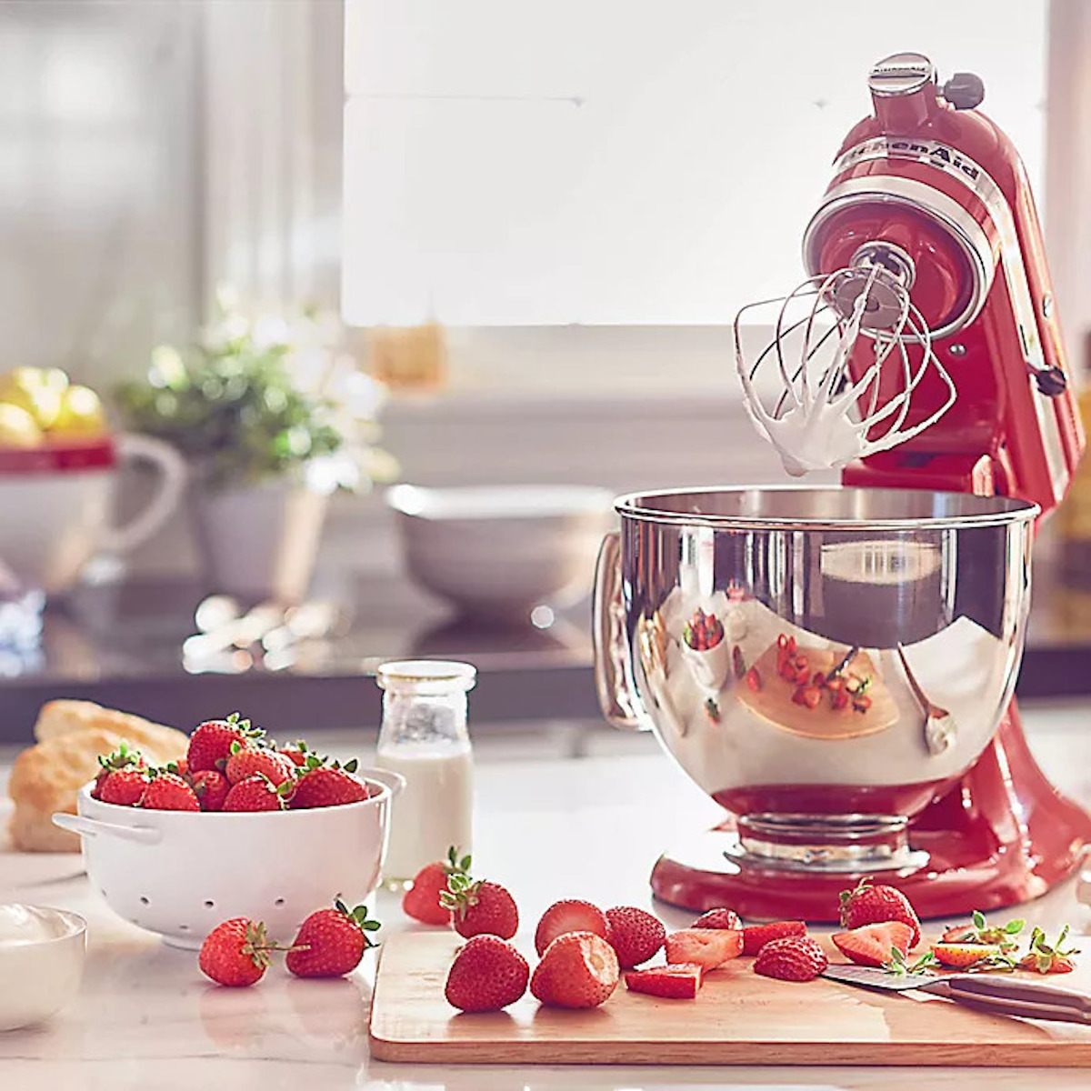 This Popular Kitchenaid Stand Mixer Has One Major Problem&mdash;but There&rsquo;s an Easy Fix