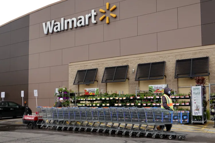 Walmart Shooting Sees People Gunned Down in Parking Lot: Police - Newsweek
