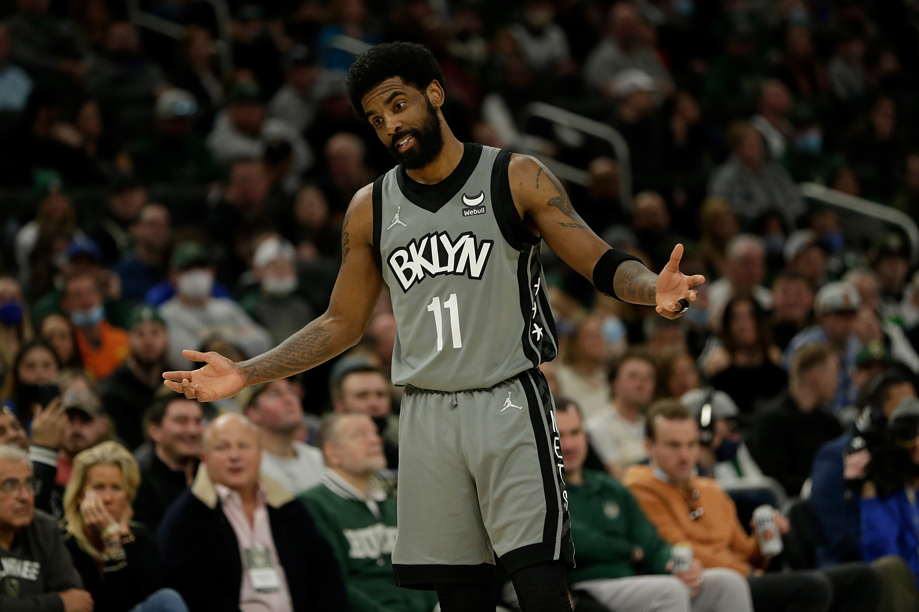 Kyrie Irving Playing 'Would Send Wrong Message' to City Workers