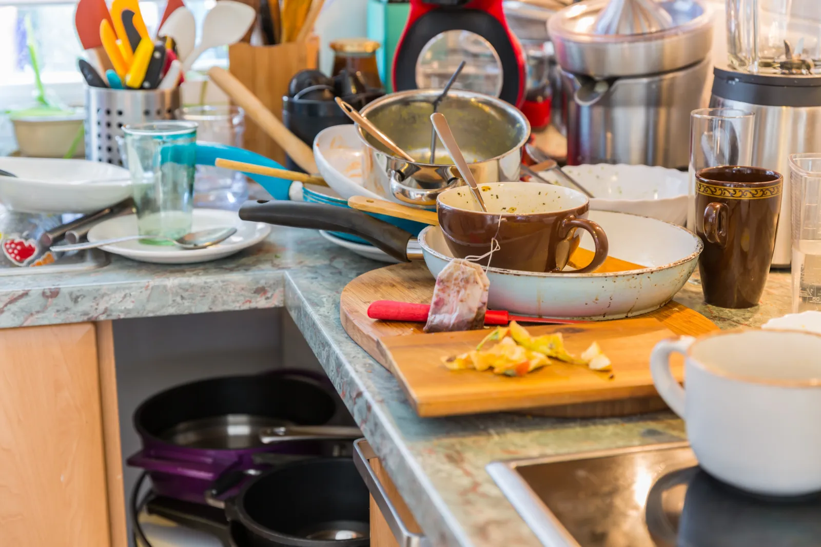 Slightly Messy Kitchen Scene | Stable Diffusion Online, image size:1600x1066