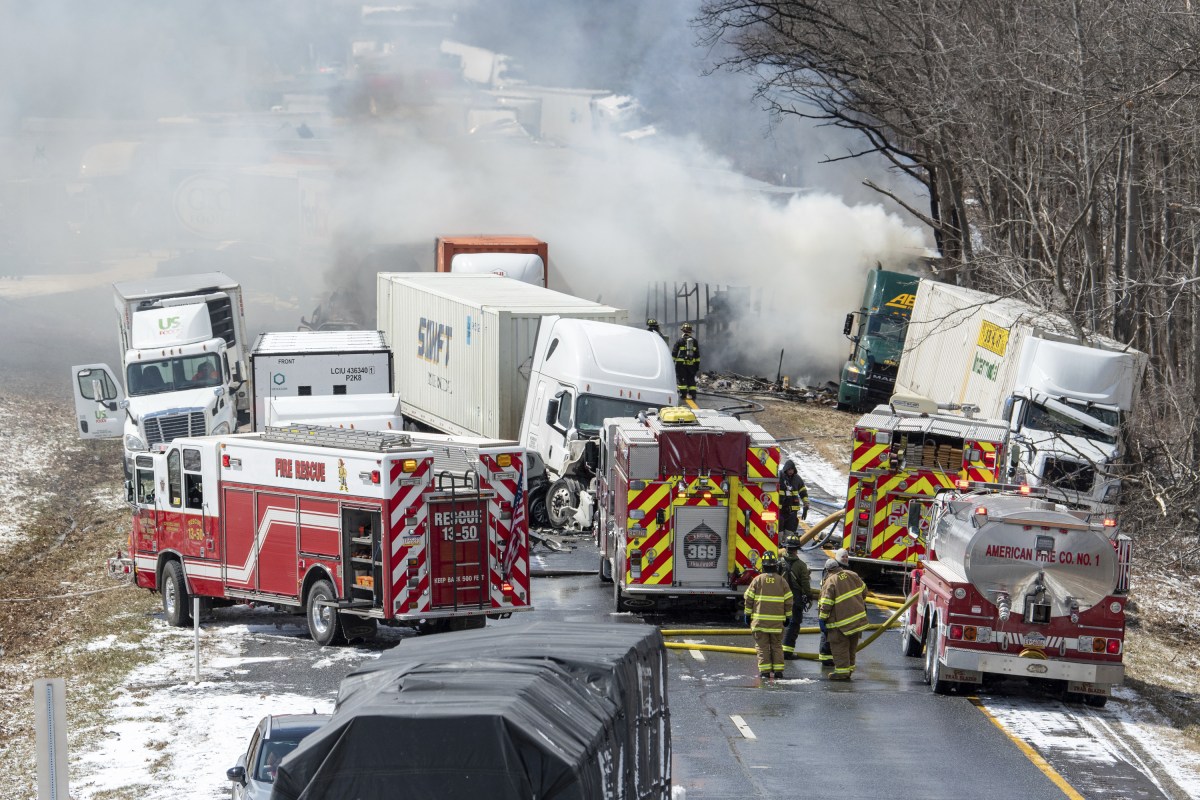 Huge Crash on I-81 in Pennsylvania Kills at Least 3, Sets Trucks on ...