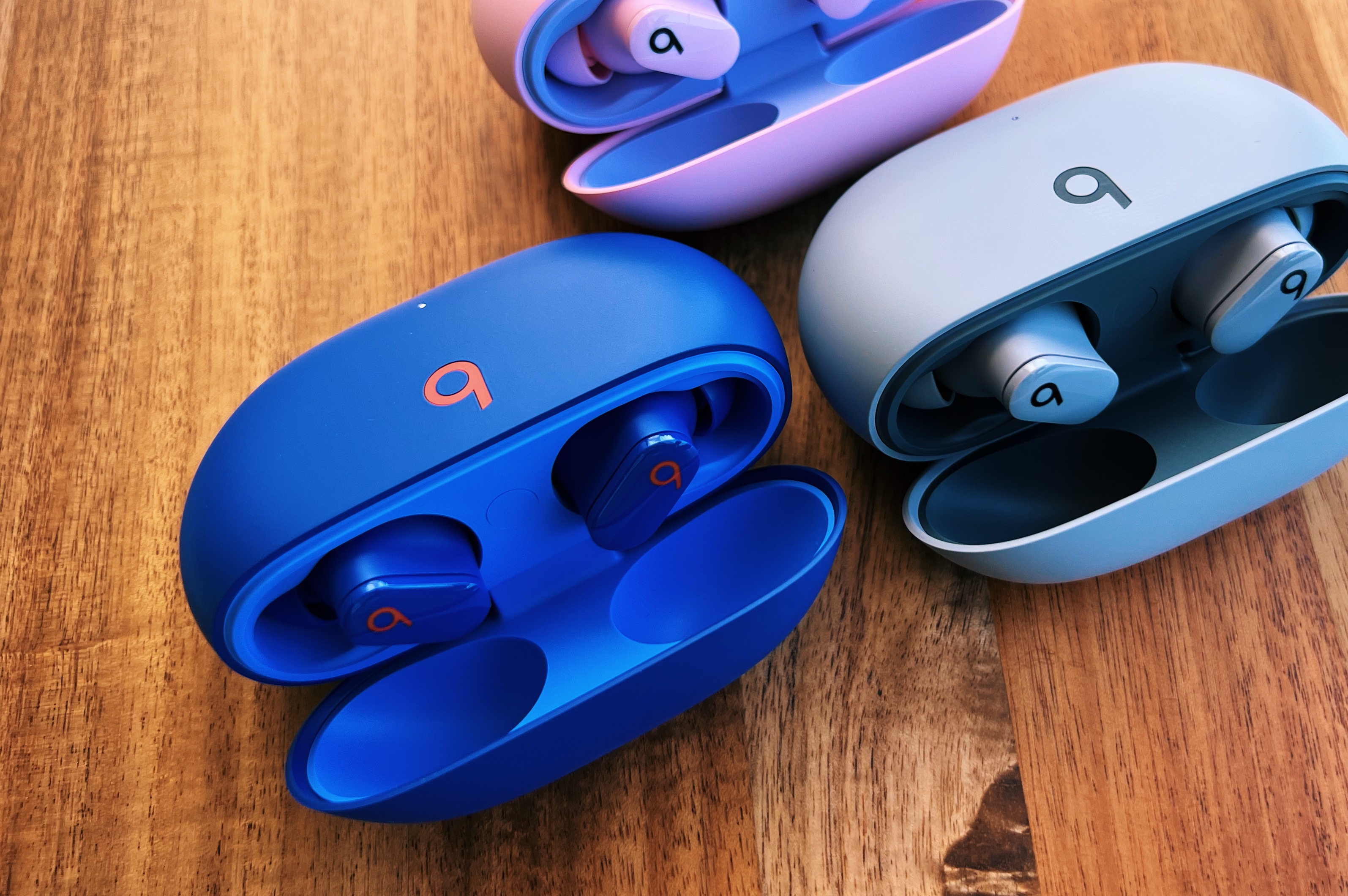 Beats Studio Buds ブルー Beats Studio Buds – True Wireless Noise Cancelling Earphones