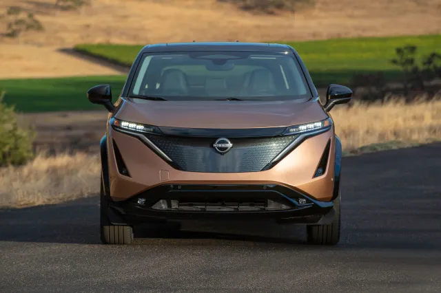 Nissan Promises New Type of EV Battery By 2028