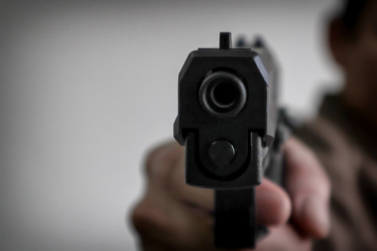 Butcher Getting Shot Fast-Food Employee Shot During Alleged Dispute With Customer Over Sauce ...