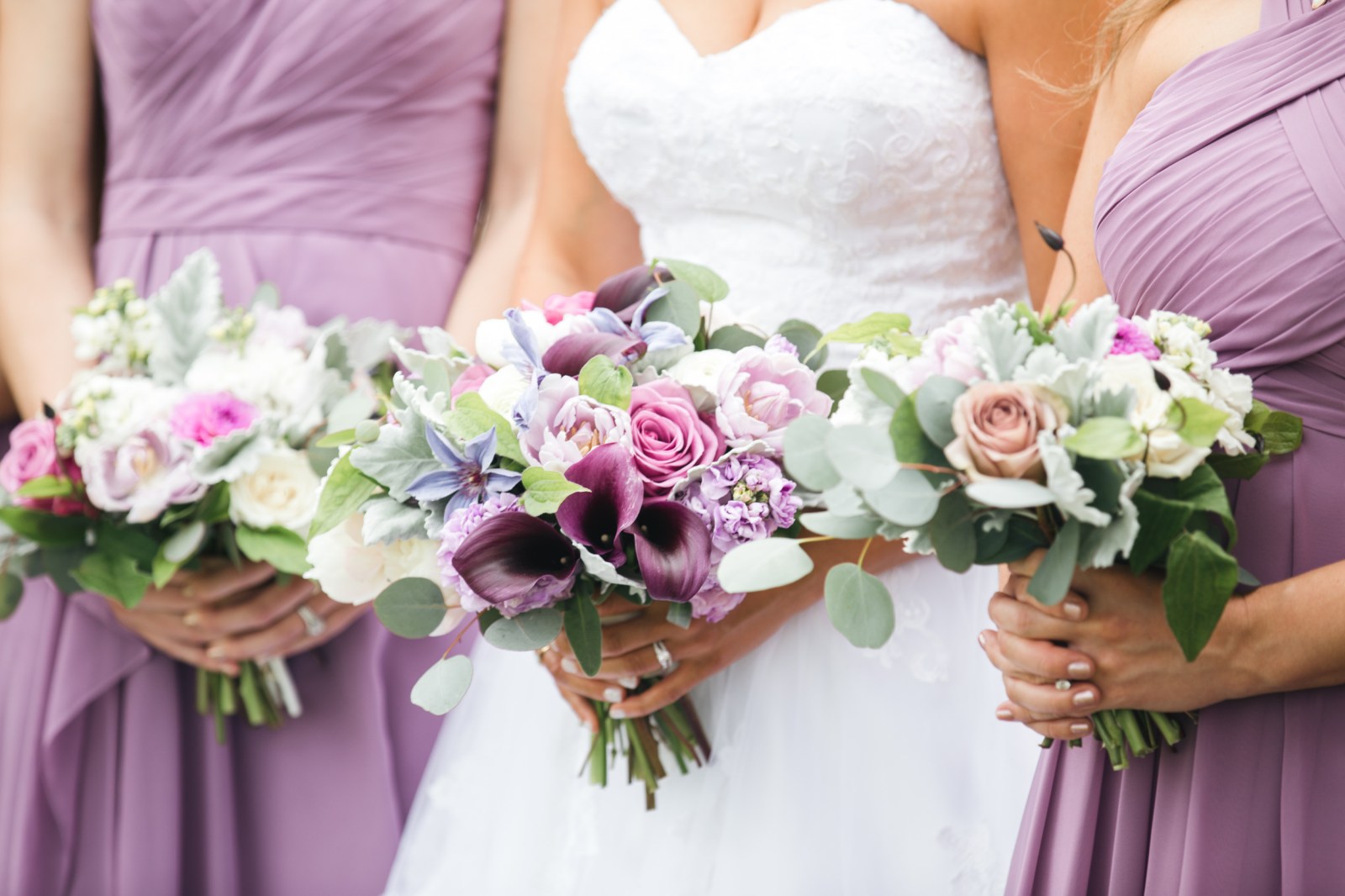 Parents Slammed for Insisting Bride Make 'Tomboy' Niece Wear Dress
