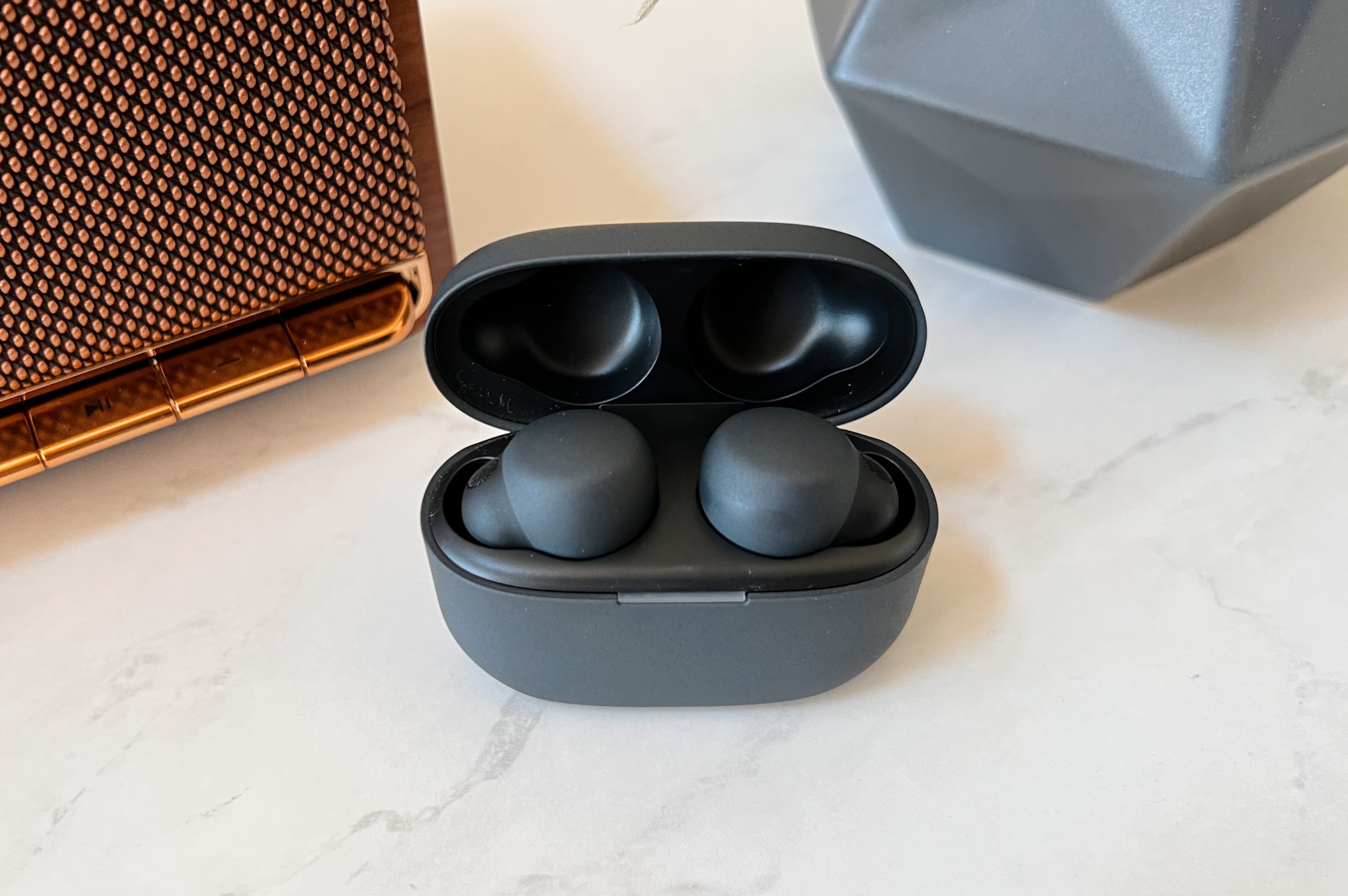 Review: Sony Linkbuds S Take On AirPods Pro and Mostly Win - Newsweek