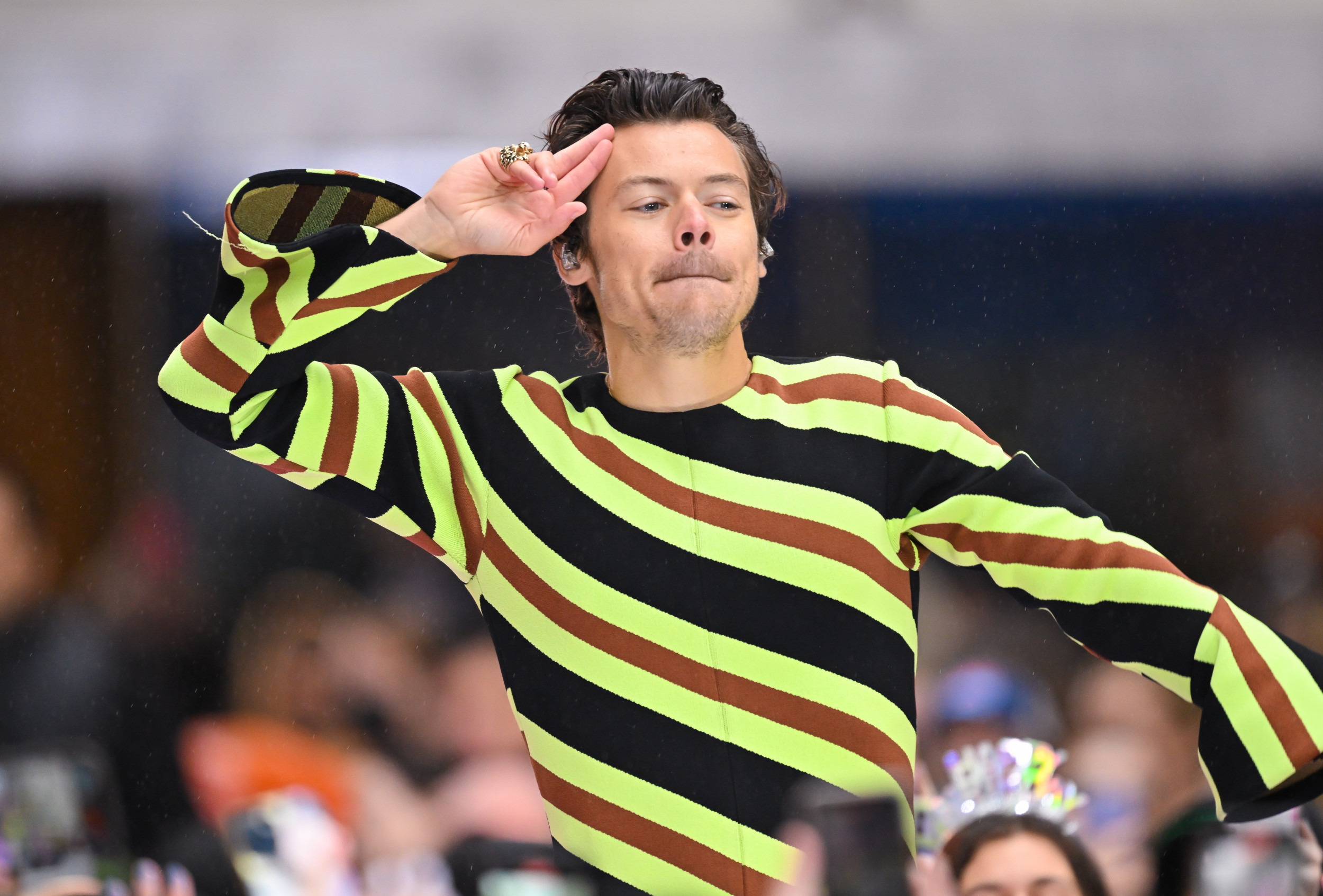 2041796-harry-styles-harry-