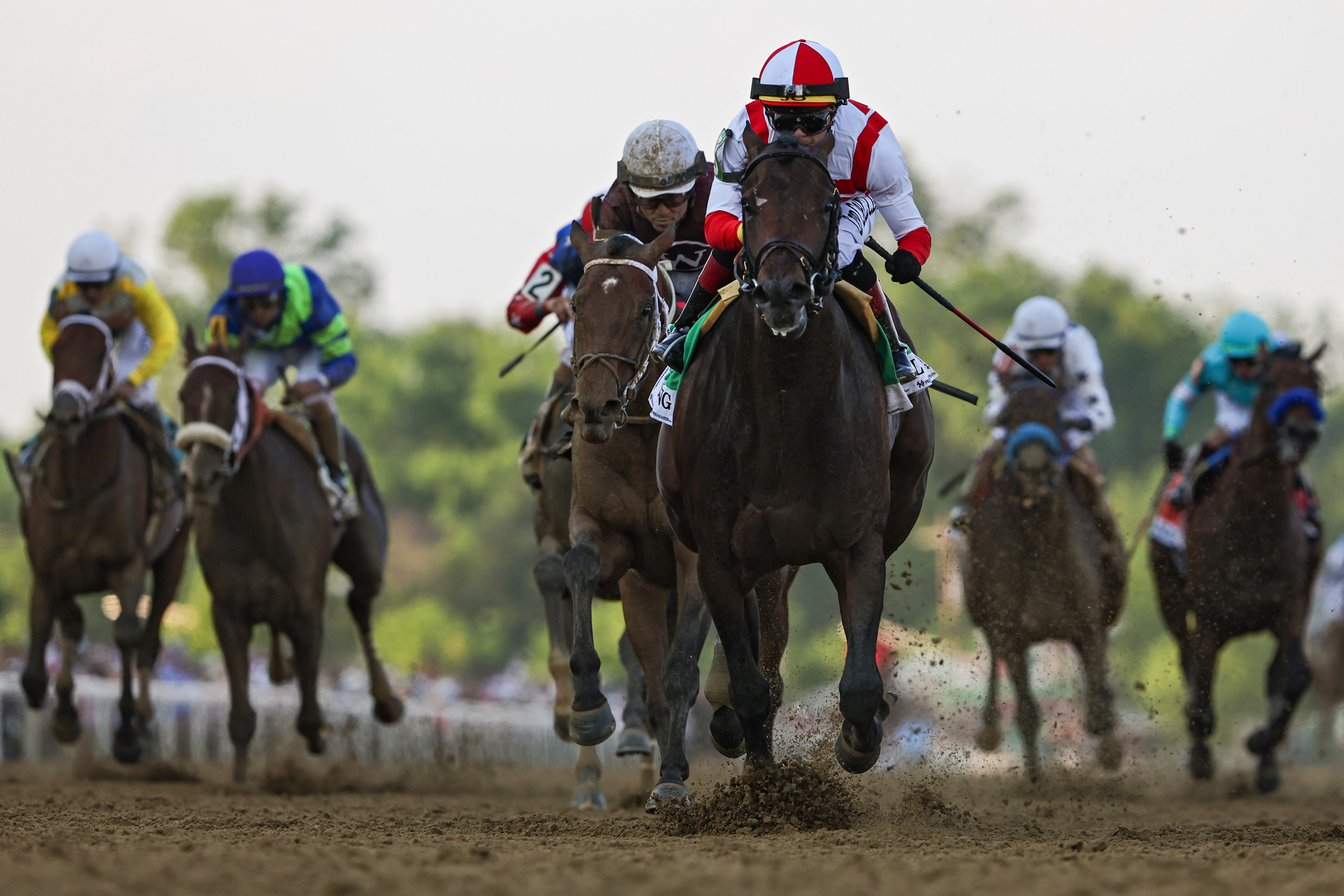 2042657-early-voting-preakness