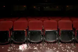 ‘Hate My Job’: Fuming Worker Posts Snap of Filthy Cinema Covered in Popcorn