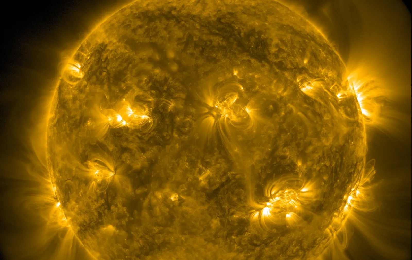 Solar Storm Creeping Towards Earth Set to Hit Planet’s Magnetic Field ...