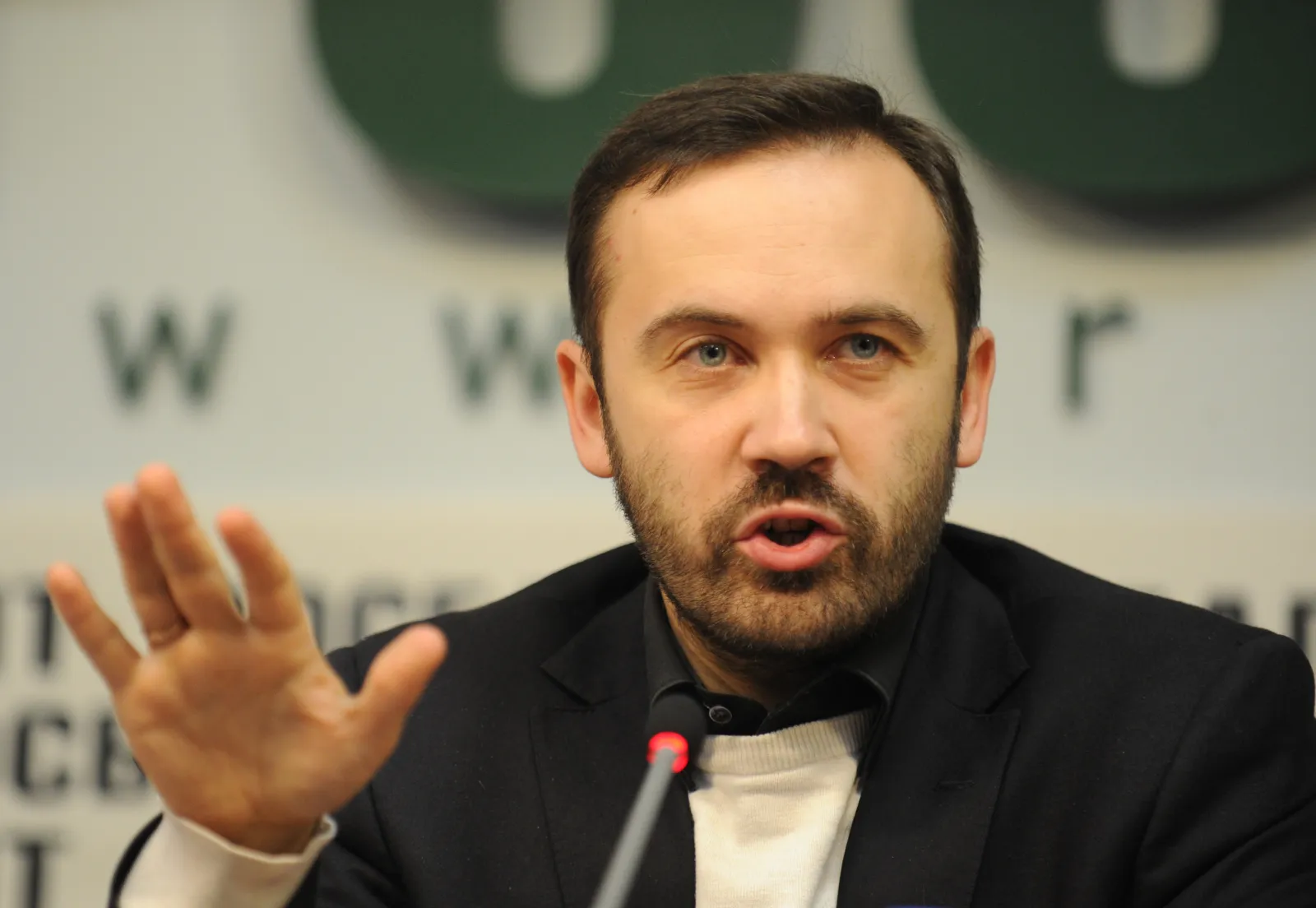 Ilya Ponomaryov at a Moscow press conference