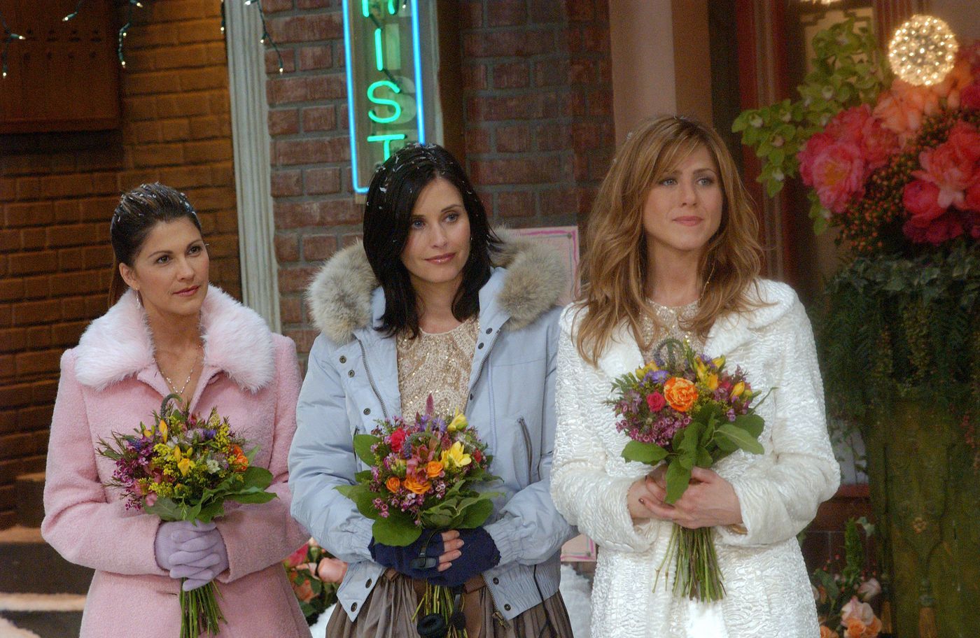 phoebe's bridesmaid dresses friends Who had the best bridesmaid dress? : r/howyoudoin