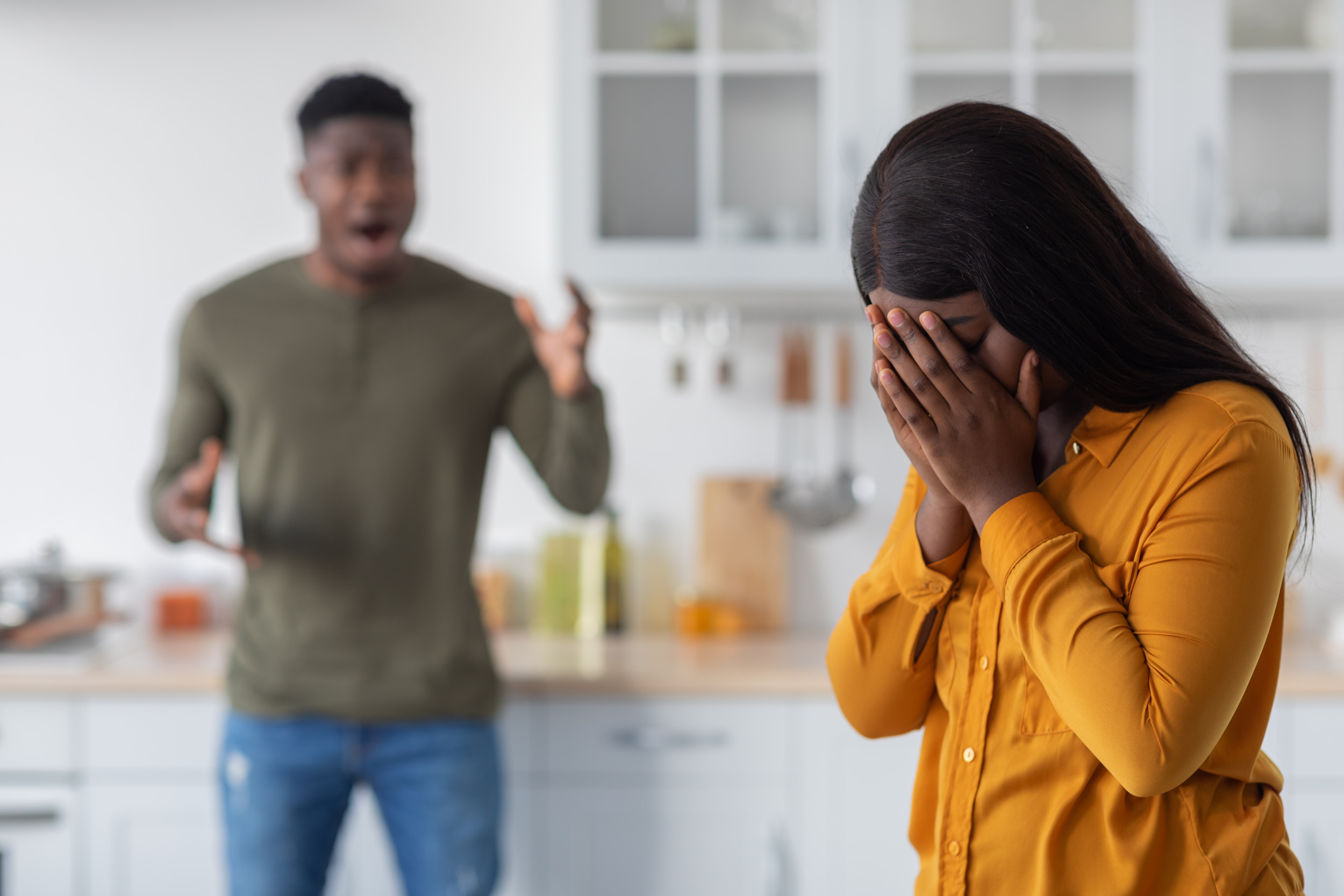 Fury at What BF Texts After Getting Surprise Dinner: 'Lost My Mind'