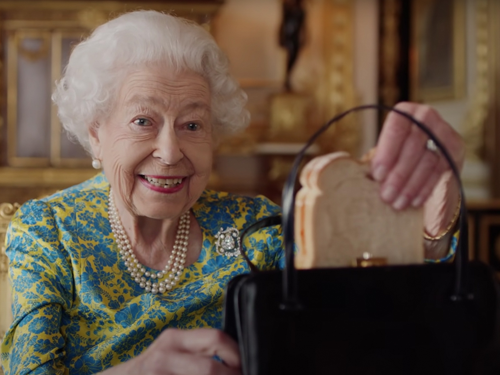 William Says Only Paddington Bear Knew What Was in Queen's Iconic William Says Only Paddington Bear Knew What Was in Queen's Iconic