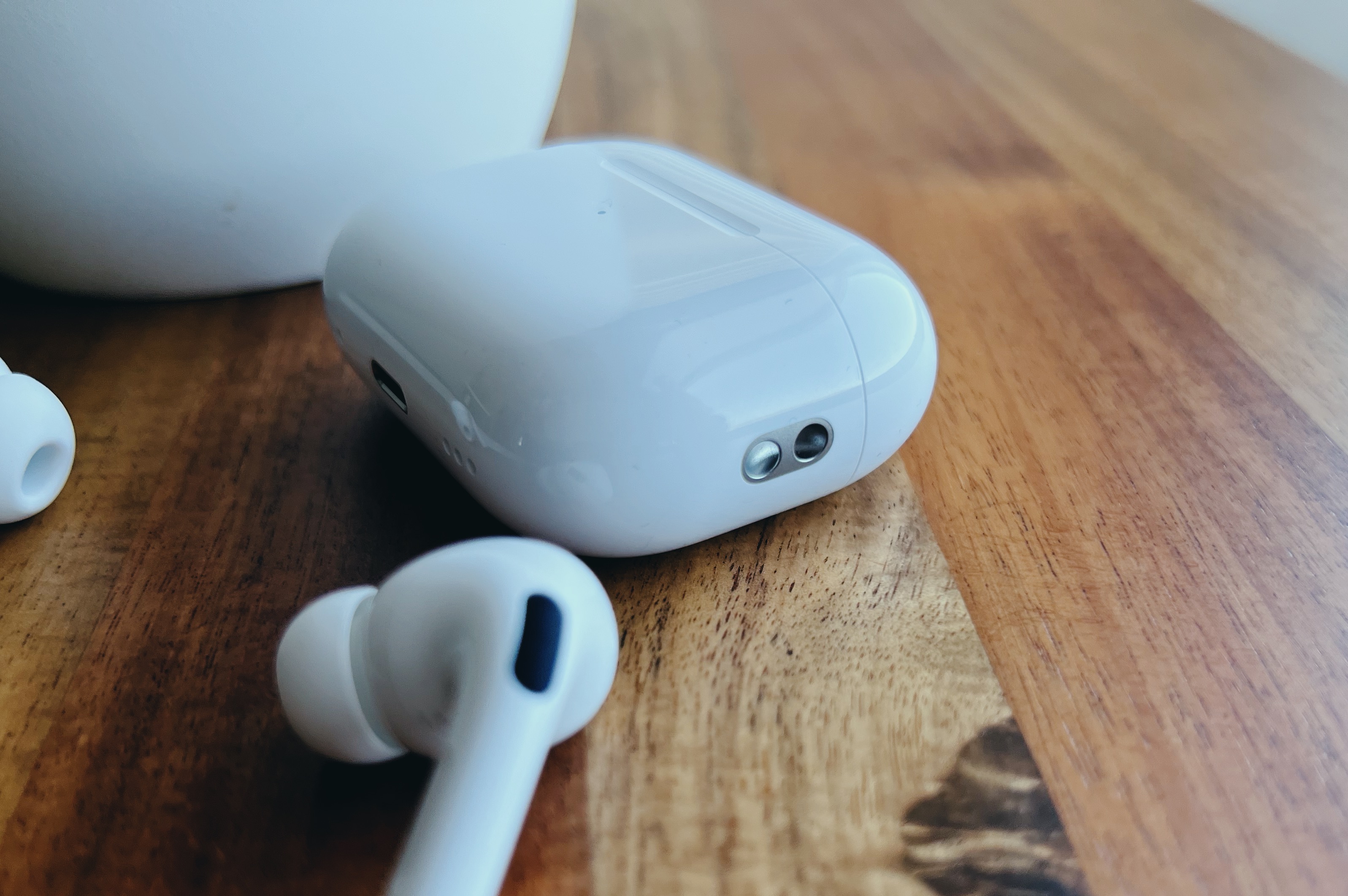 Review: AirPods Pro (Second Generation) Are So Boringly Good
