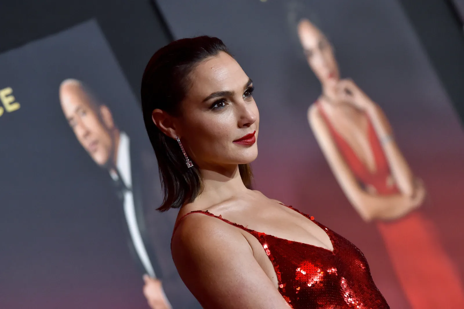 gal gadot red dress wonder woman Gal Gadot's Brings Wonder Woman Glamour To The (Virtual) Red Carpet
