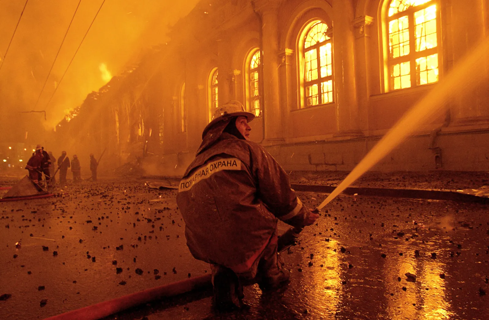 Fire Rages Through Shopping Mall In Moscow Suburb, Killing At Least One