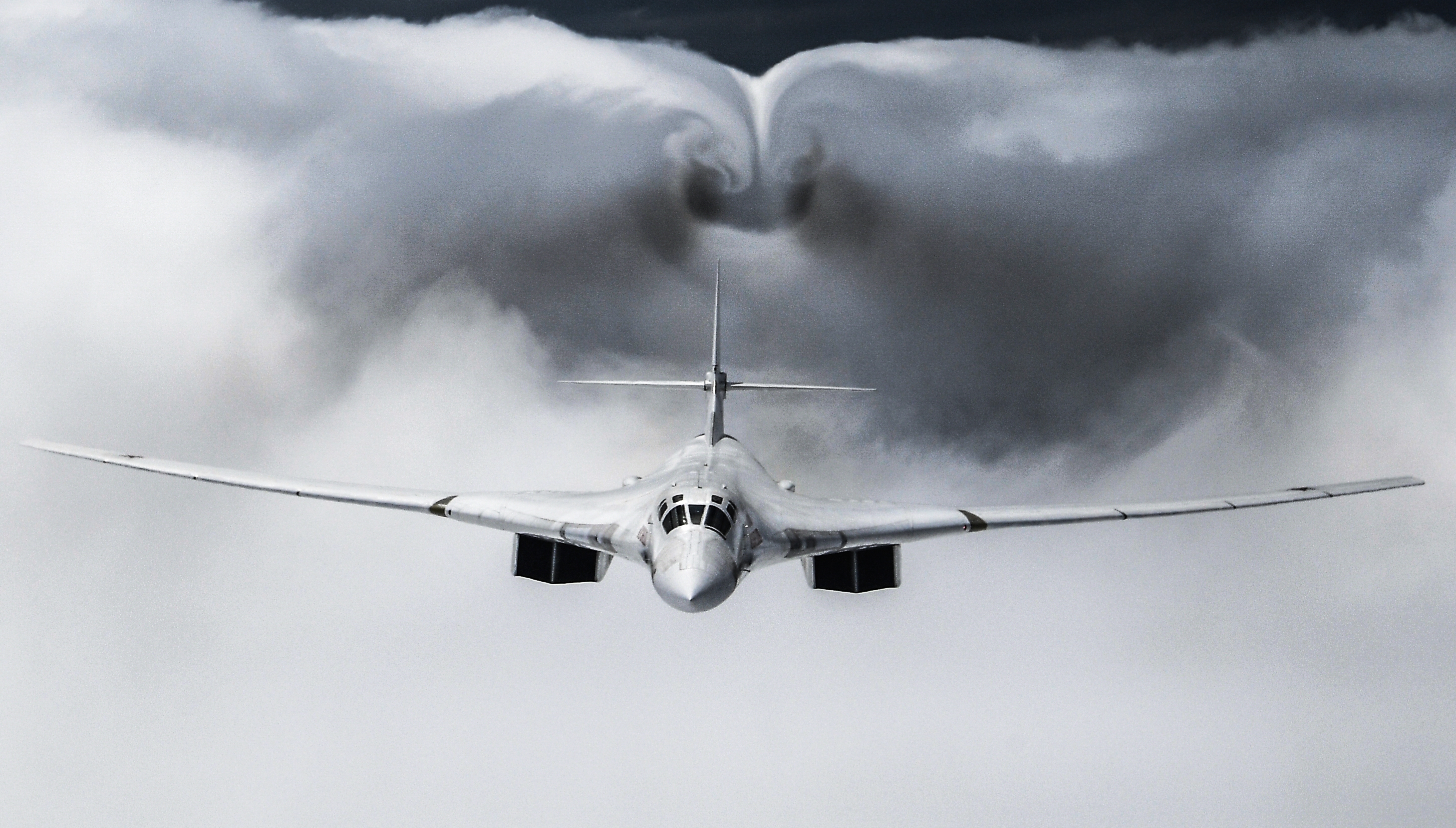 Russia Shows Off Upgraded Nuclear-Ready 'White Swan' Bomber Amid