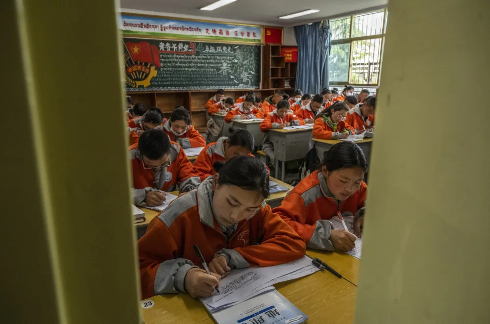 U.N. Experts Alarmed by China’s Treatment of 1 Million Tibetan Children ...