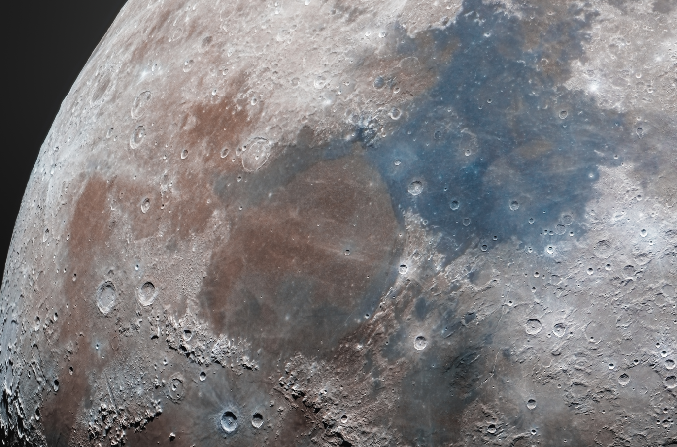 Moon Photographed in Stunning Detail From Arizona Backyard: 'Zoom