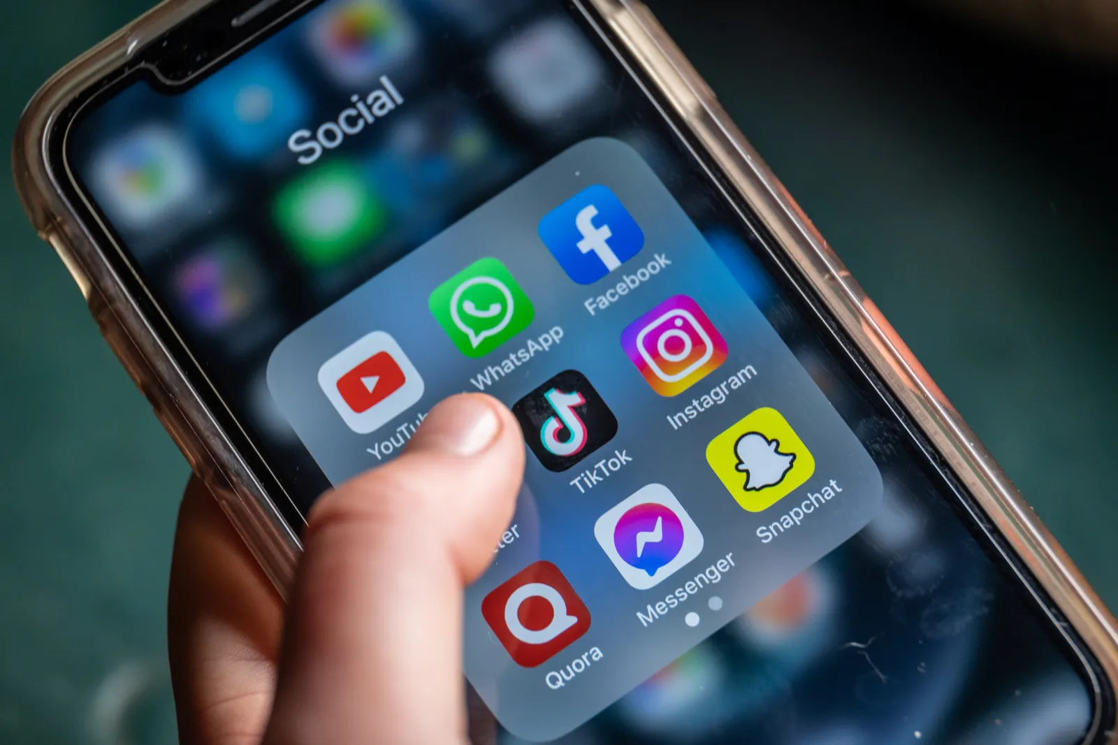 Image for article: New Mental Health Warning Label on Social Media Apps Applies to Millions