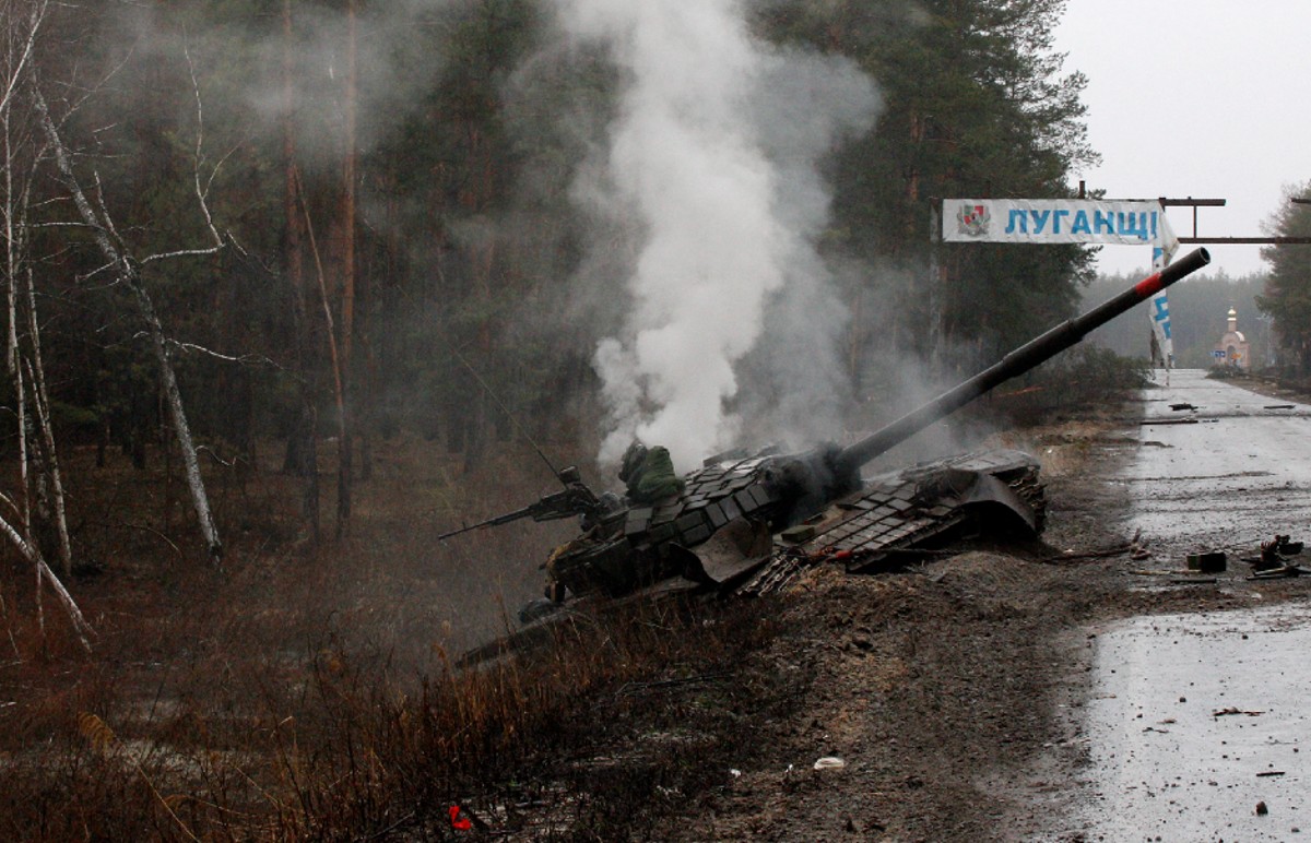 2217745-russian-tank-destroyed
