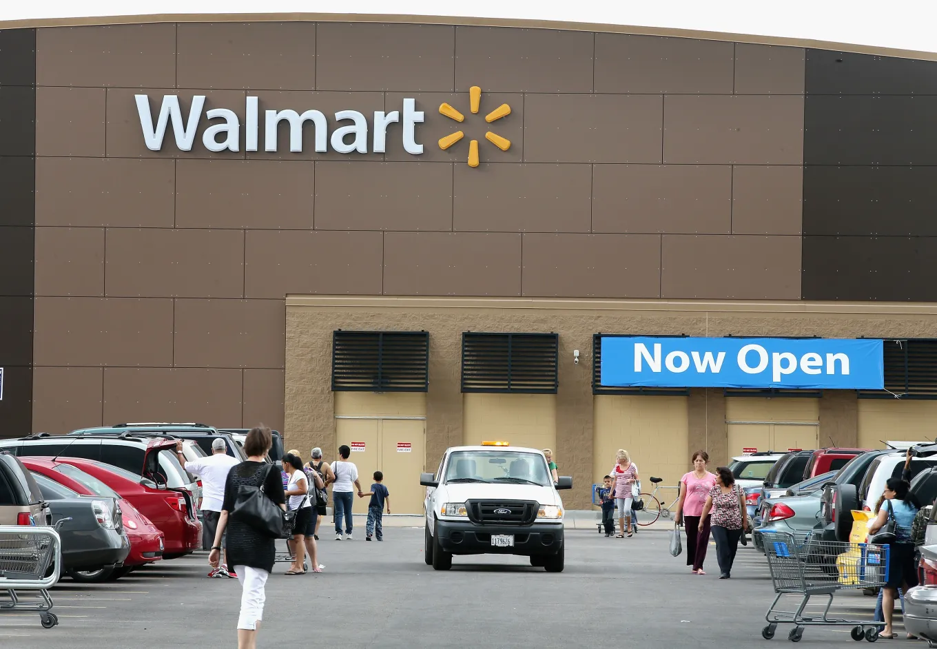 Walmart Shutters Four Chicago Stores After ‘Million-Dollar Losses ...