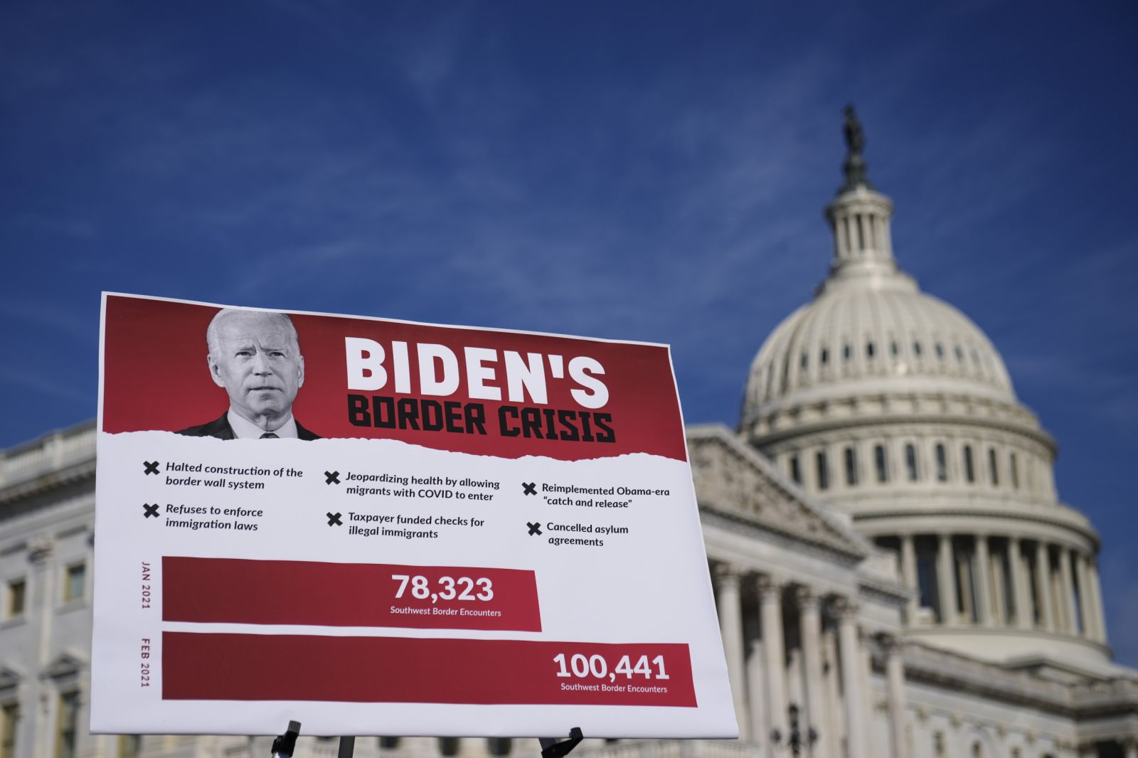 House GOP Passes Border Bill as Senate Argues Title 42 Extension - Newsweek
