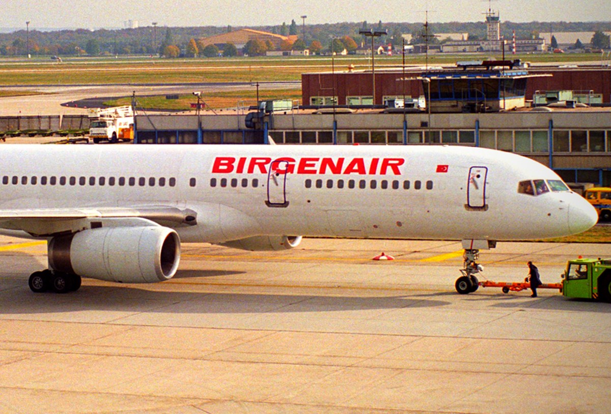 How a wasp nest caused one of the worst aviation disasters