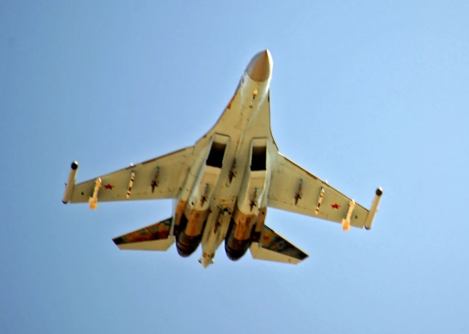 Ukraine Shoots Down Russian Su-35 Bomber Over Black Sea, Air Force Says ...