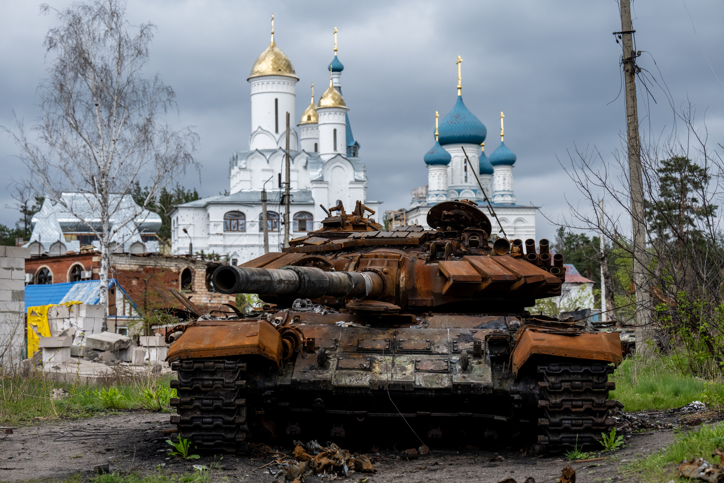 Russia Accidentally Shows Off Its Own Destroyed Tank - Newsweek