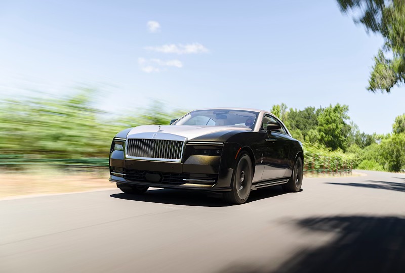 Go Inside the New $20 Million Rolls-Royce Droptail - Newsweek