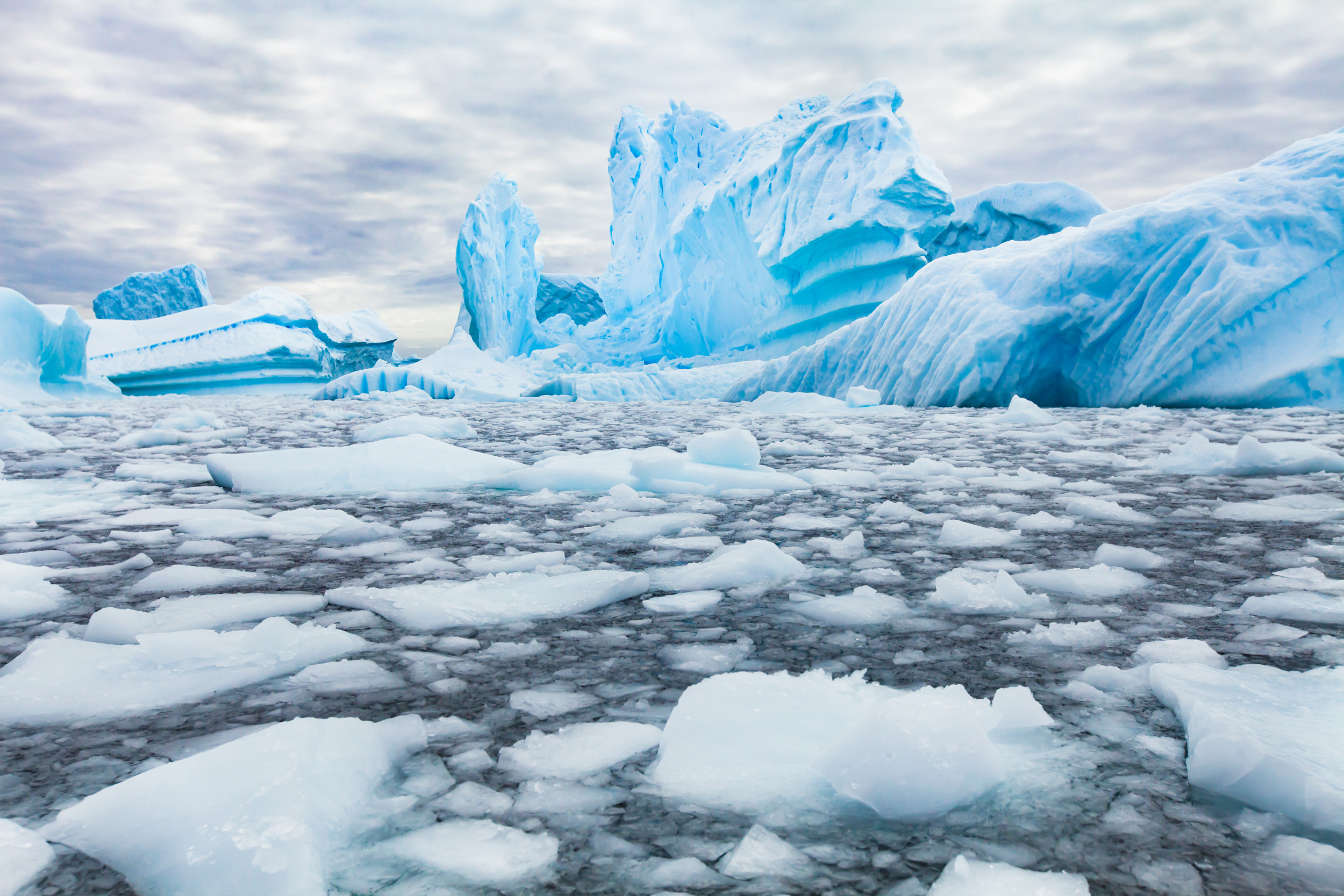 Antarctic Sea Ice Hits Once-Per-2.7-Million-Year 'Six Sigma' Event