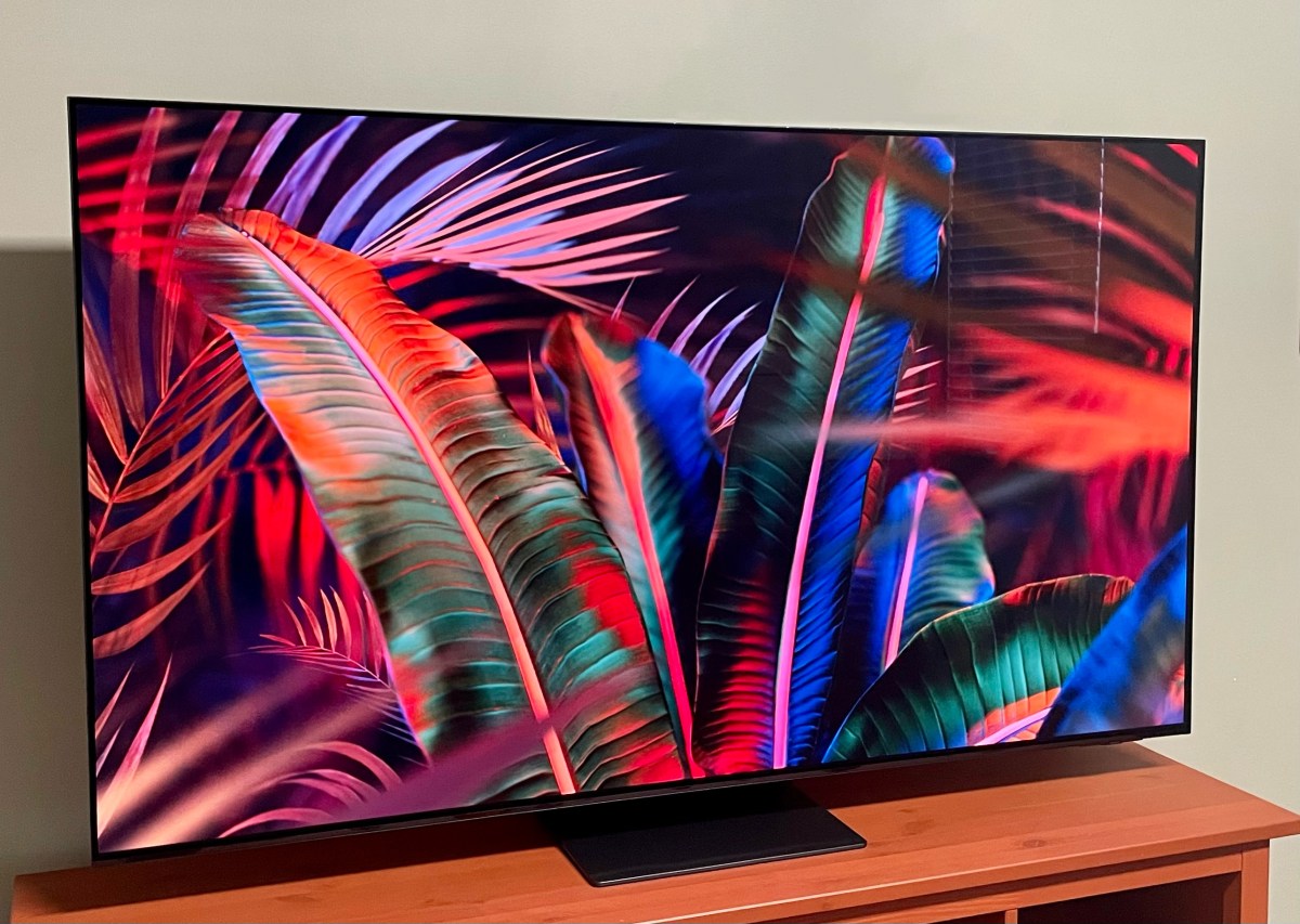 Samsung S95C OLED Review: An All Around Champ for Gaming and Streaming ...