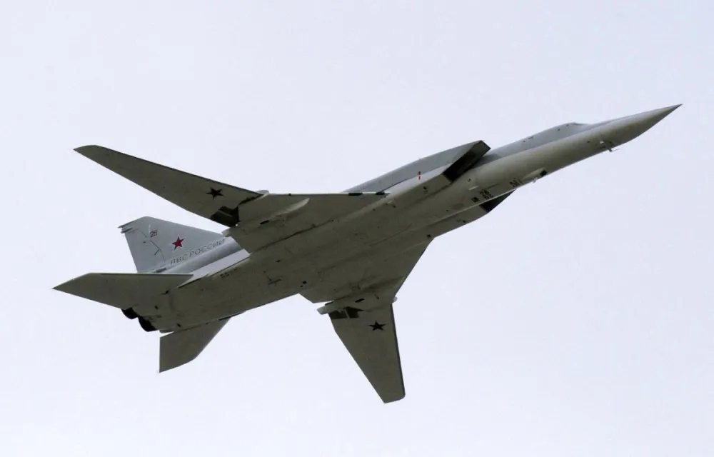 Tu23 Russian Tu-22M3 Supersonic Bomber Obliterated in Fiery Drone Strike ...