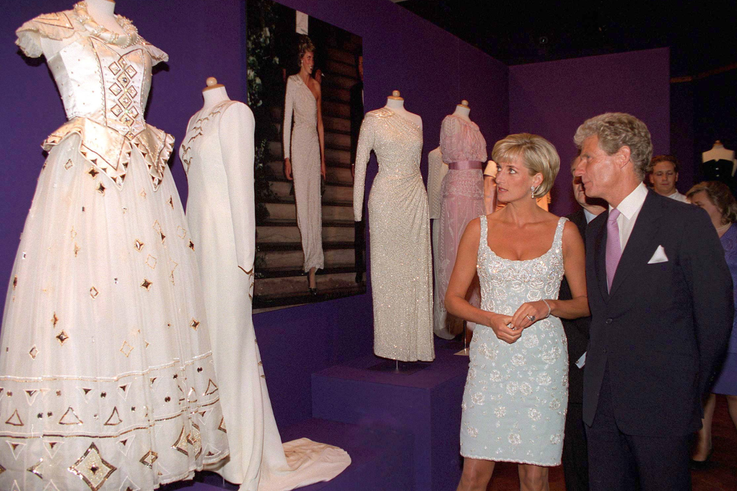 Princess Diana's Iconic Sheep Sweater Just Broke a Royal Record - Newsweek