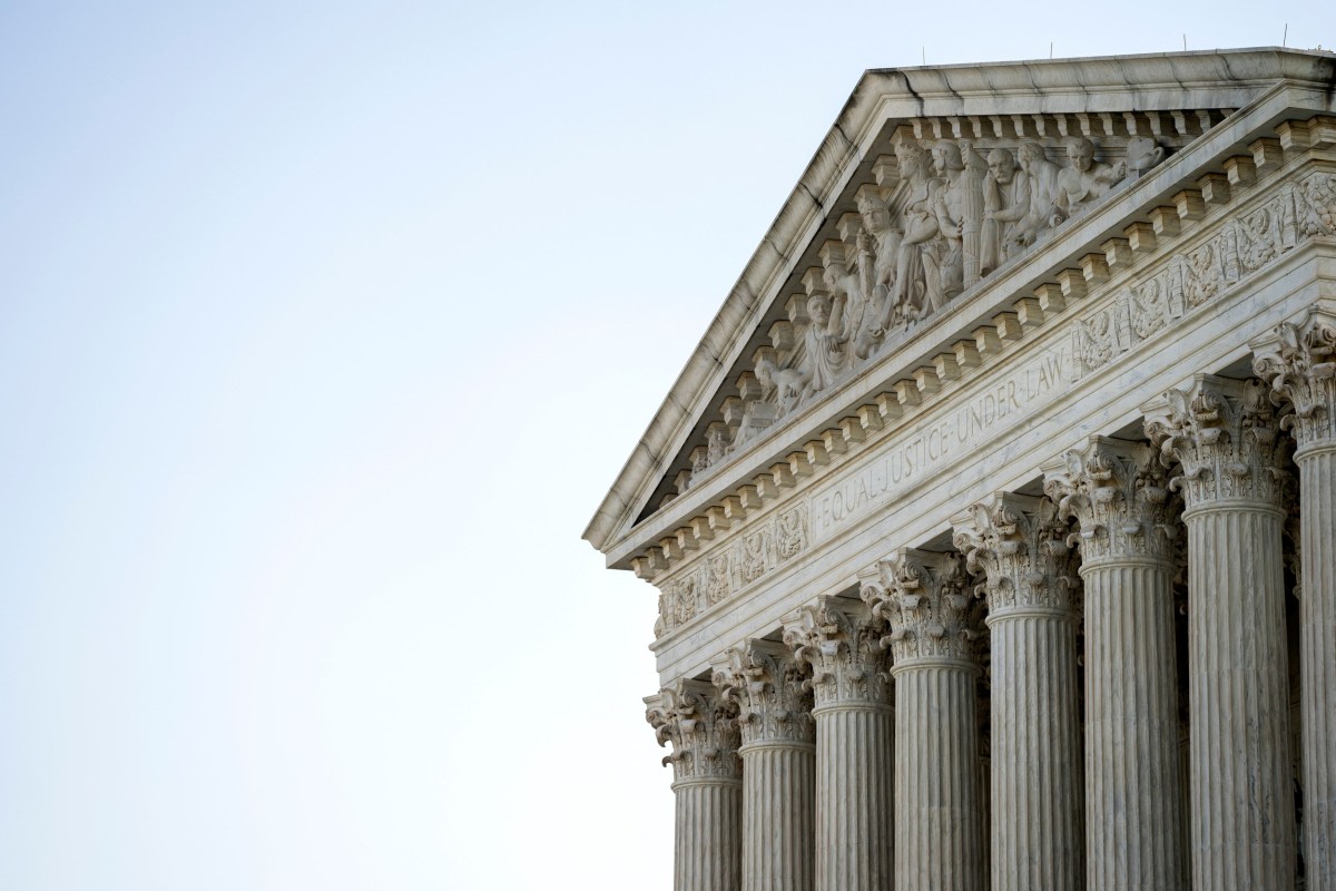 Supreme Court Conservatives Give Up Fight Over Alabama Maps