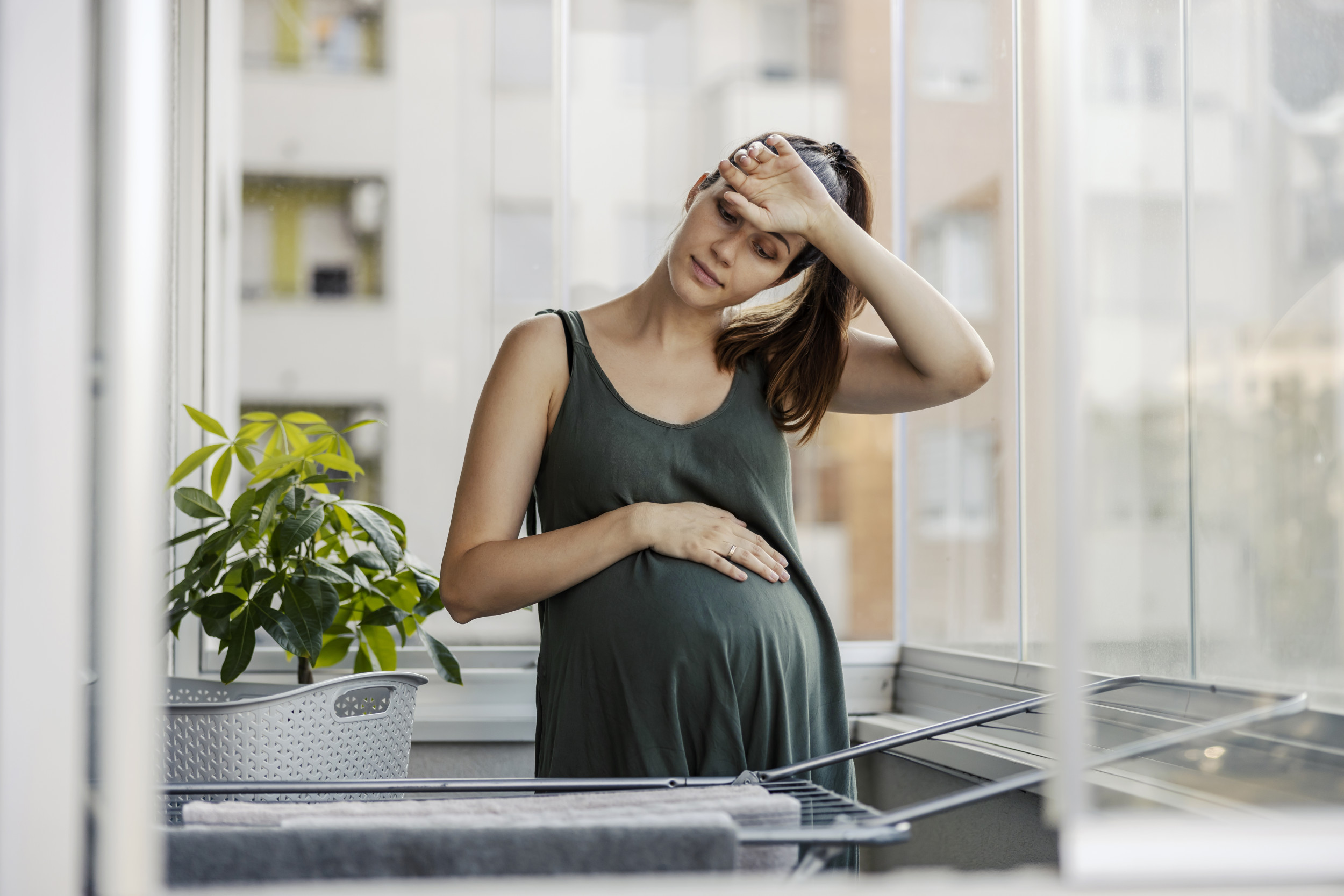 Pregnant Woman Makes Plans for Labor—Not Ready for Who Will Be 'Offended'