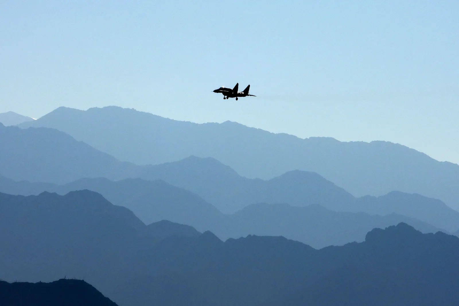 China and India’s Firepower Along Their Disputed Border - Newsweek